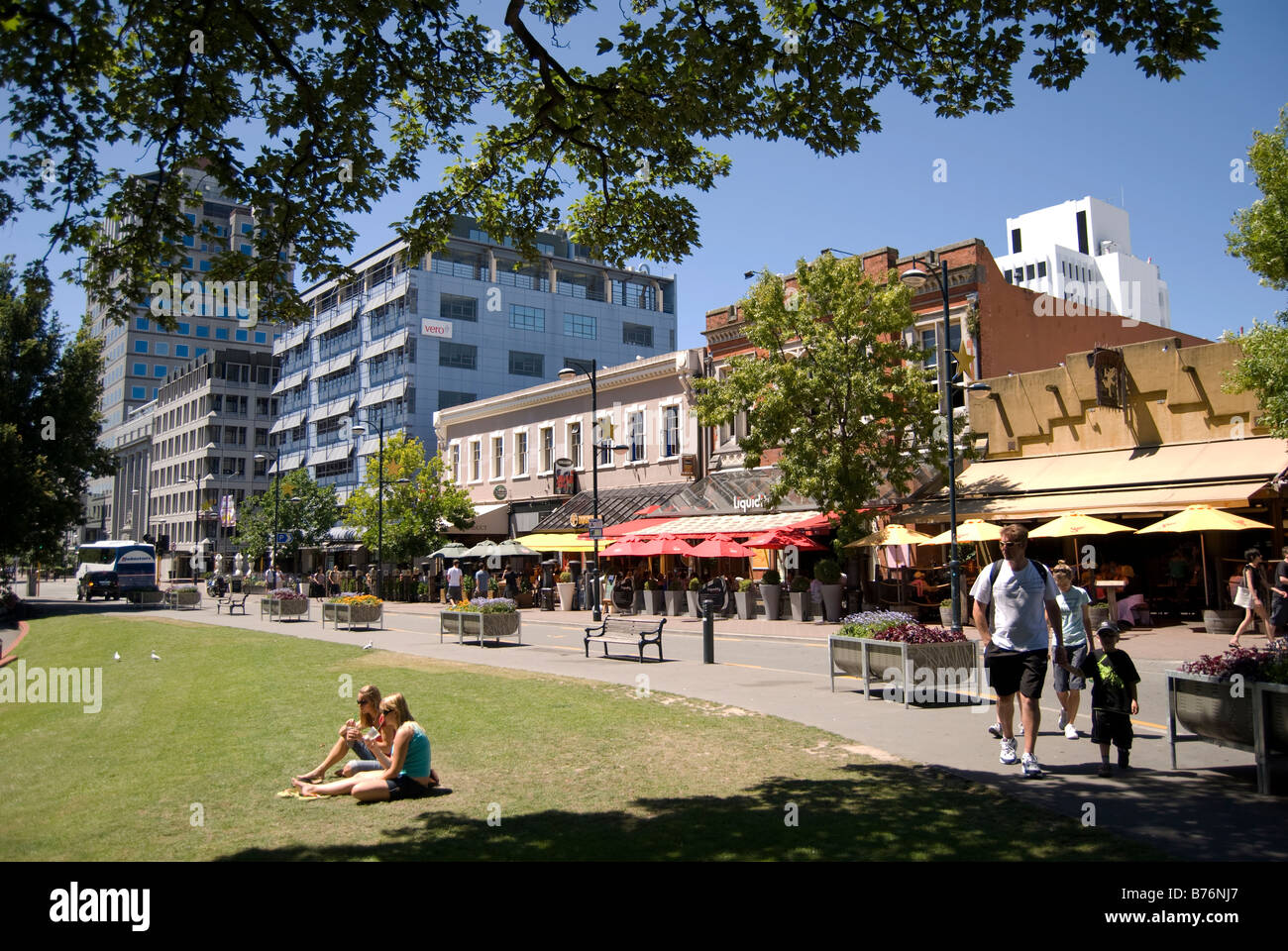 The Terrace bars and restaurants, Oxford Terrace, Christchurch, Canterbury, New Zealand Stock