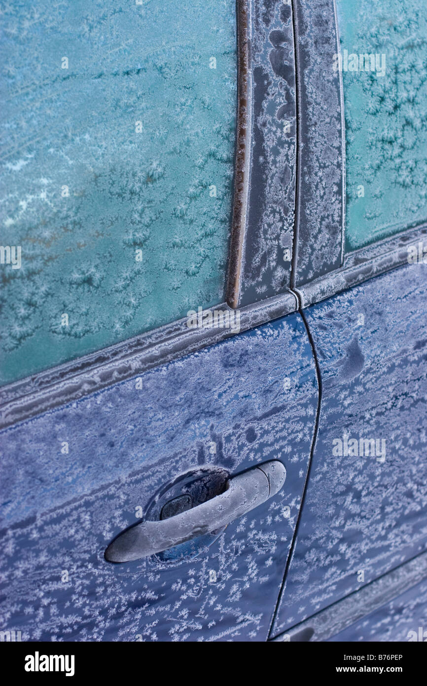 frozen car door Stock Photo Alamy