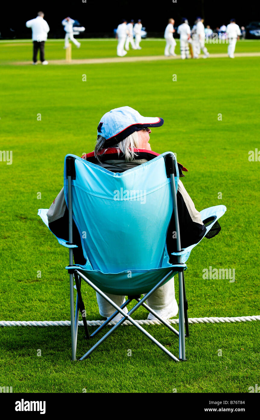 outdoor image of cricket supporter Stock Photo Alamy