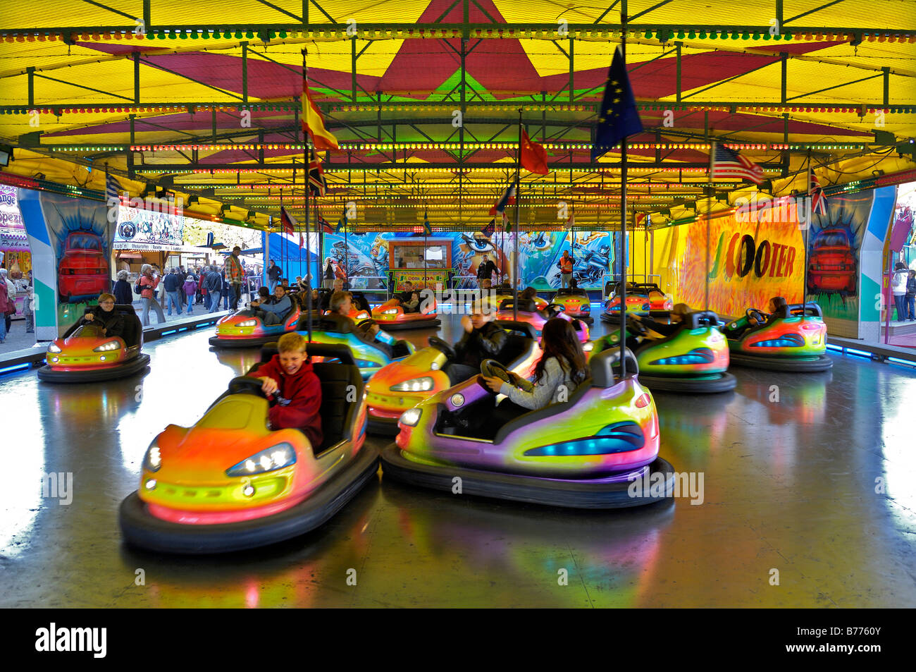 Dodgem car hires stock photography and images Alamy