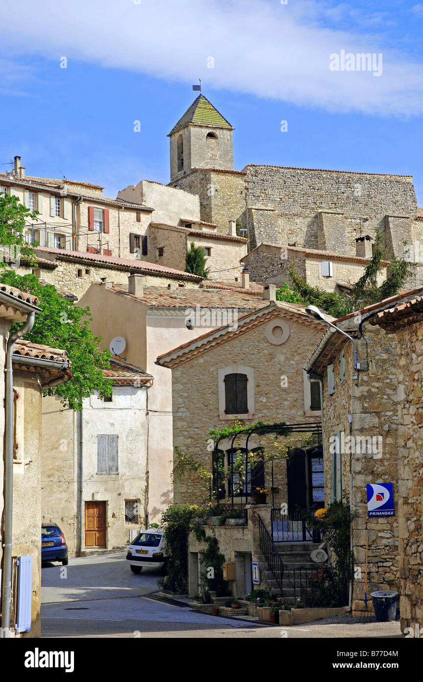 Church and houses, Aurel, Vaucluse, Provence-Alpes-Cote d'Azur, Southern France, Europe Stock Photo