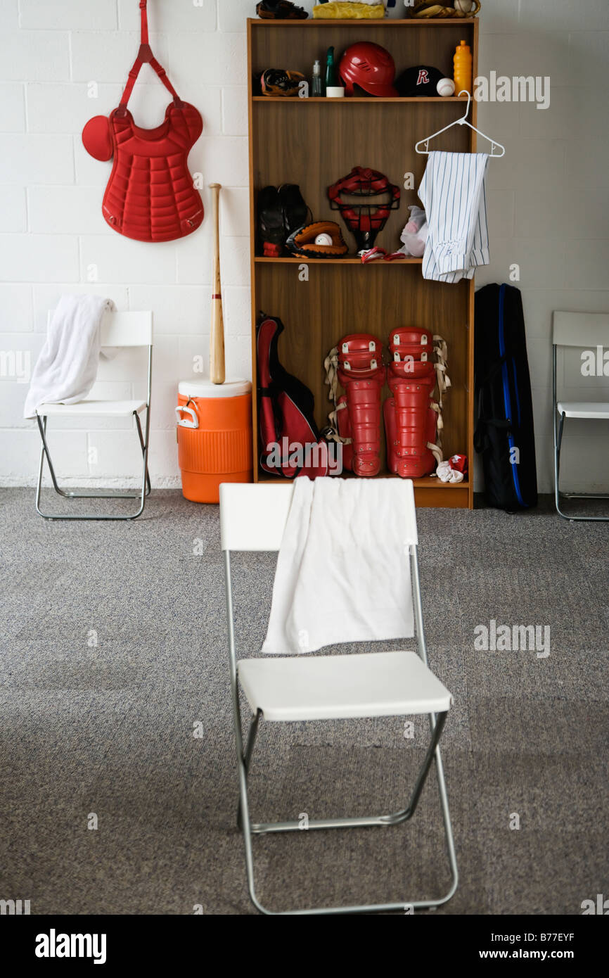 Locker room baseball hires stock photography and images Alamy