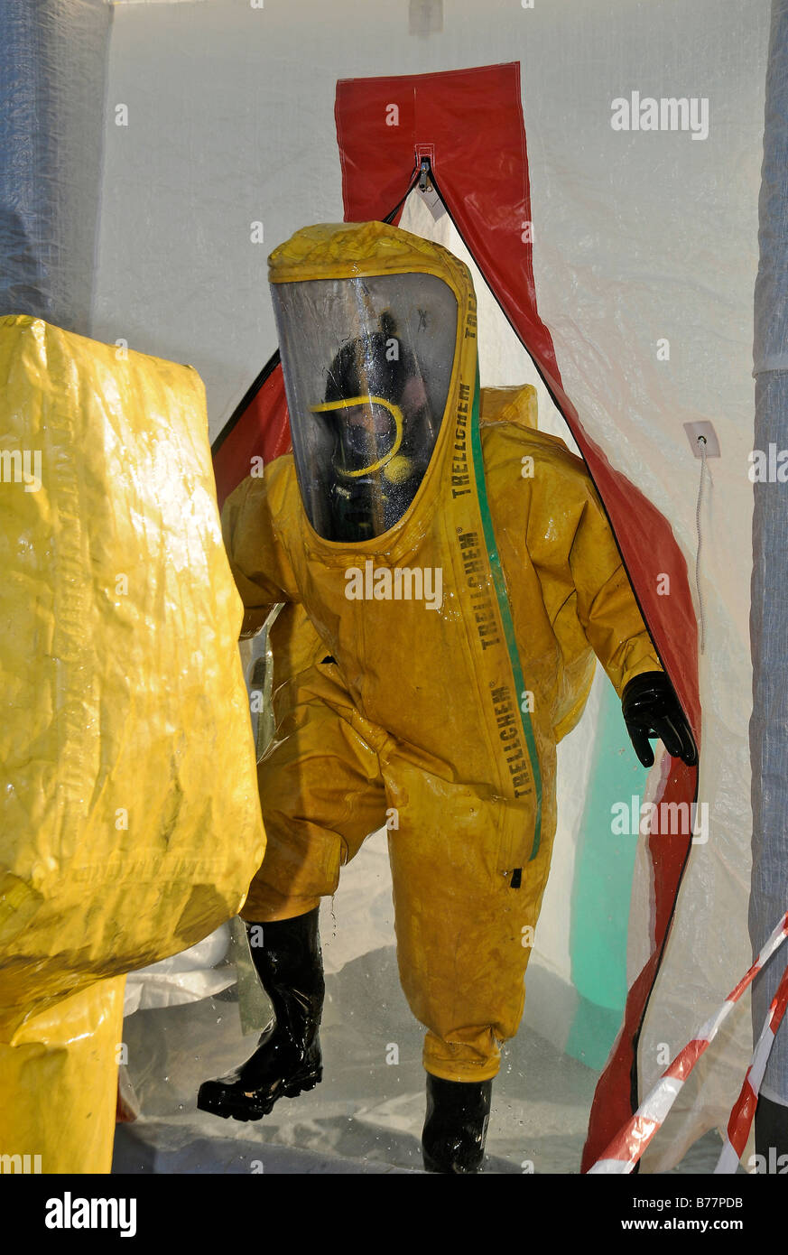 Fire decontamination shower hires stock photography and images Alamy
