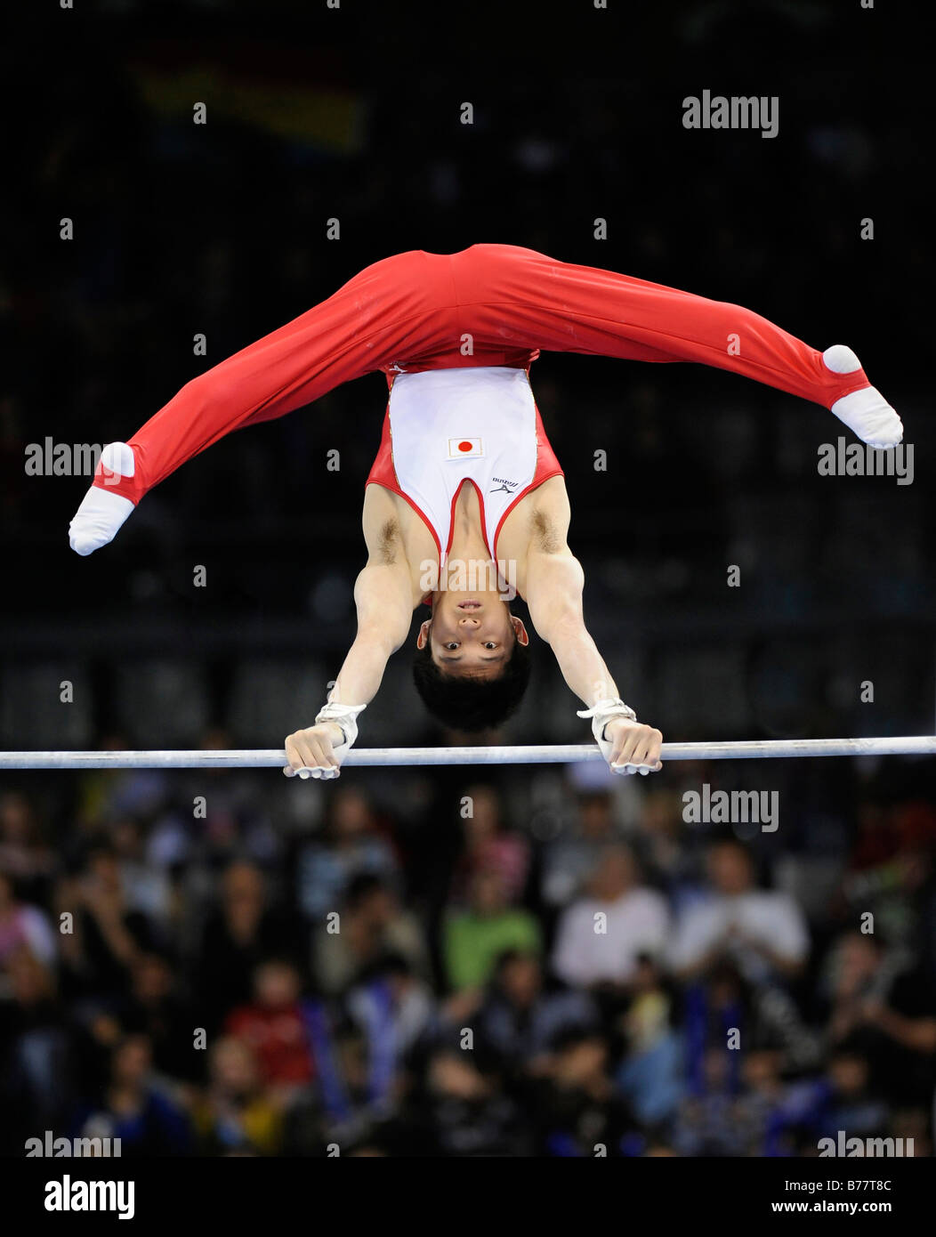 Hisashi Mizutori, Japan, performing on the horizontal bar, Gymnastics World Cup Stuttgart 2008, Baden-Wuerttemberg, Germany, Eu Stock Photo