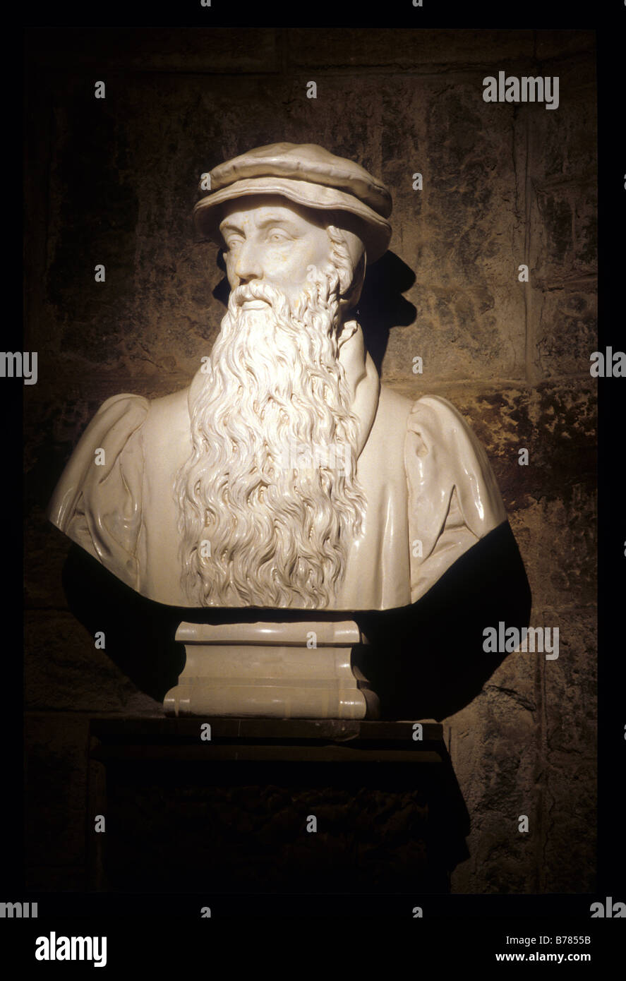 Stirling Wallace Monument Hall of Fame John Knox marble stone carved bust Scotland UK religious reformer Stock Photo