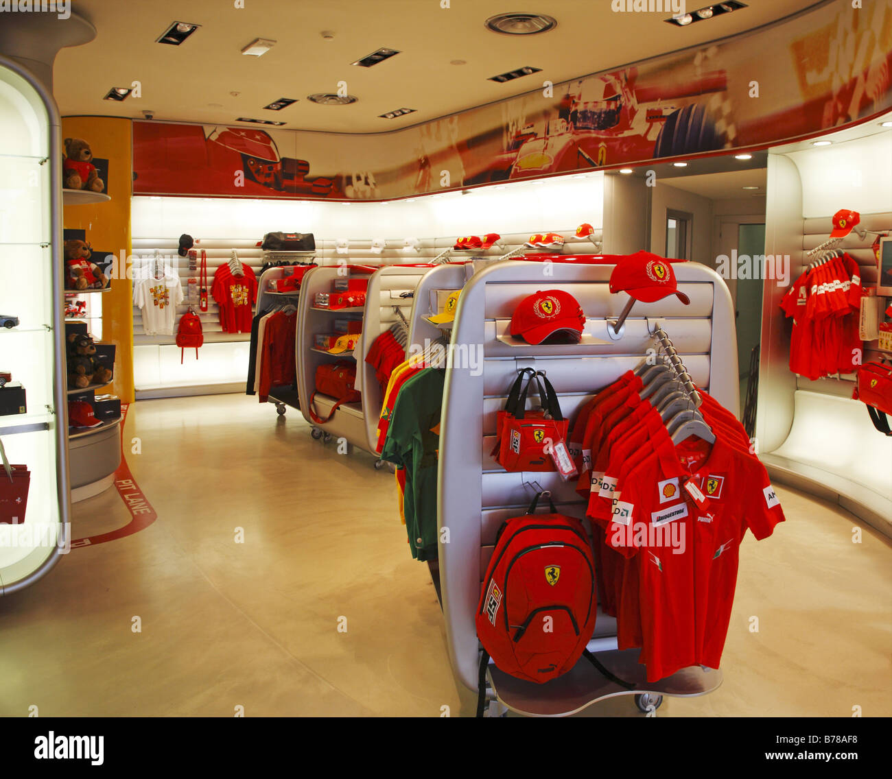 Ferrari shop hi-res stock photography and images - Alamy