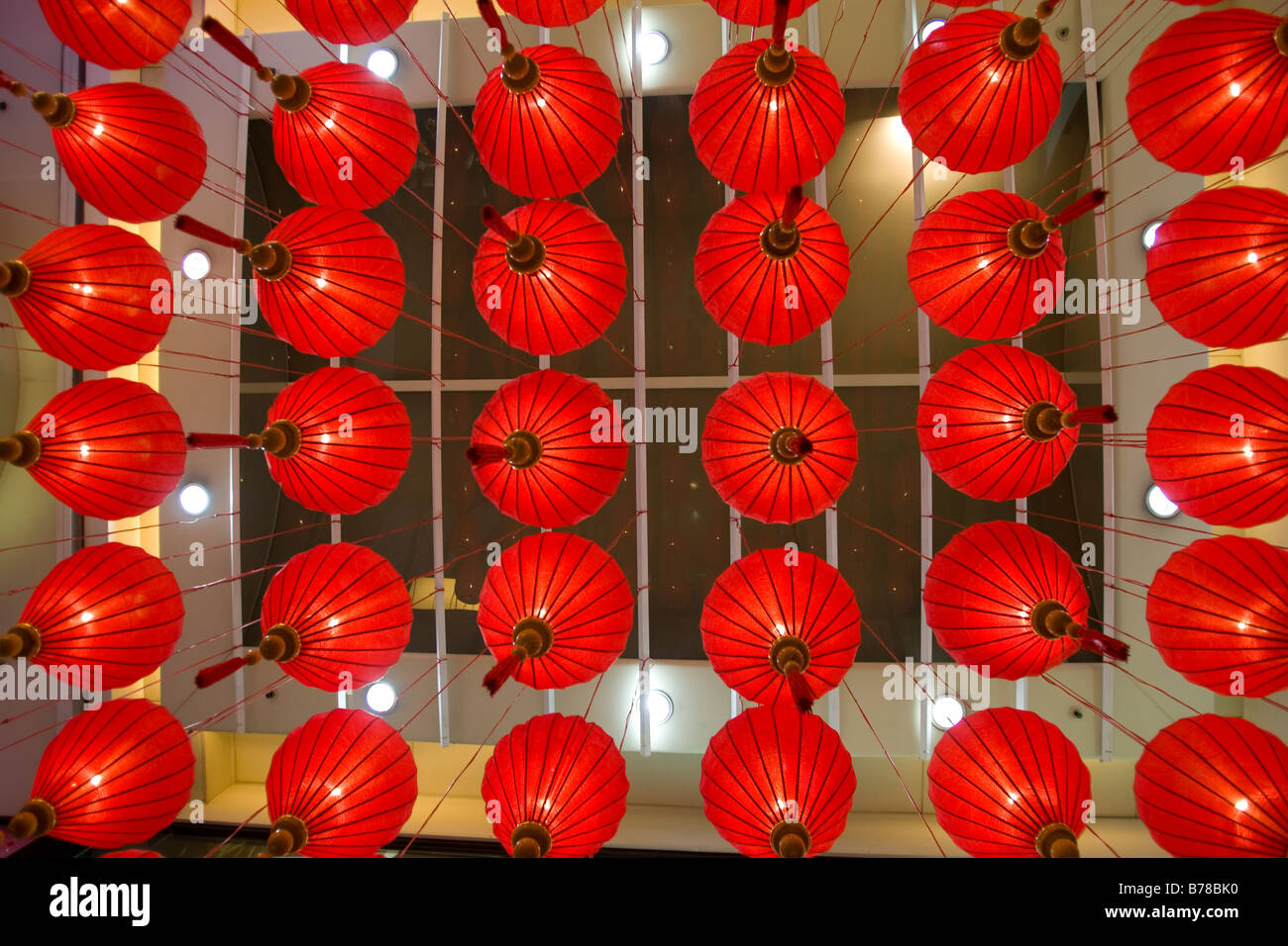 Chinese lanterns hanging in Hong Kong Stock Photo - Alamy