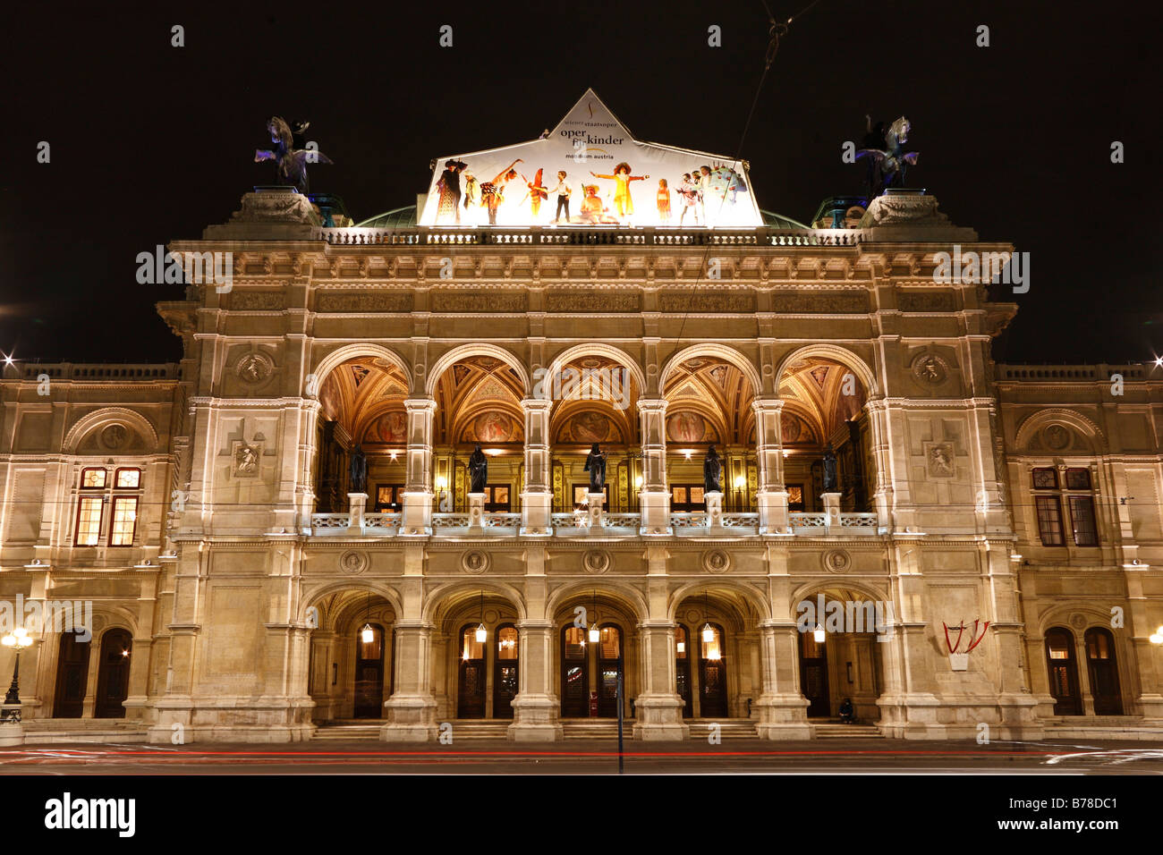 Staatsoper, State Opera House, Vienna, Austria, Europe Stock Photo