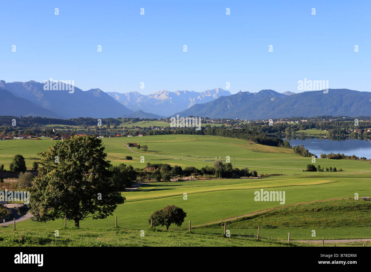 View from Aidling over Riegsee Lake and Murnau to the Wetterstein Mountains with Mt. Zugspitze, Alpine foreland, Upper Bavaria, Stock Photo