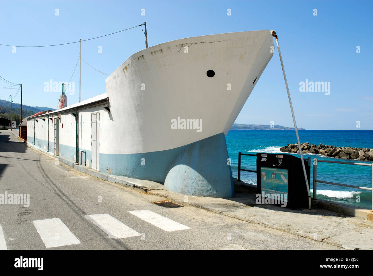 Building in the shape of the bow of a ship, Pizzo, Vibo Valentia, Calabria, Tyrrhenian Sea, South Italy, Italy, Europe Stock Photo