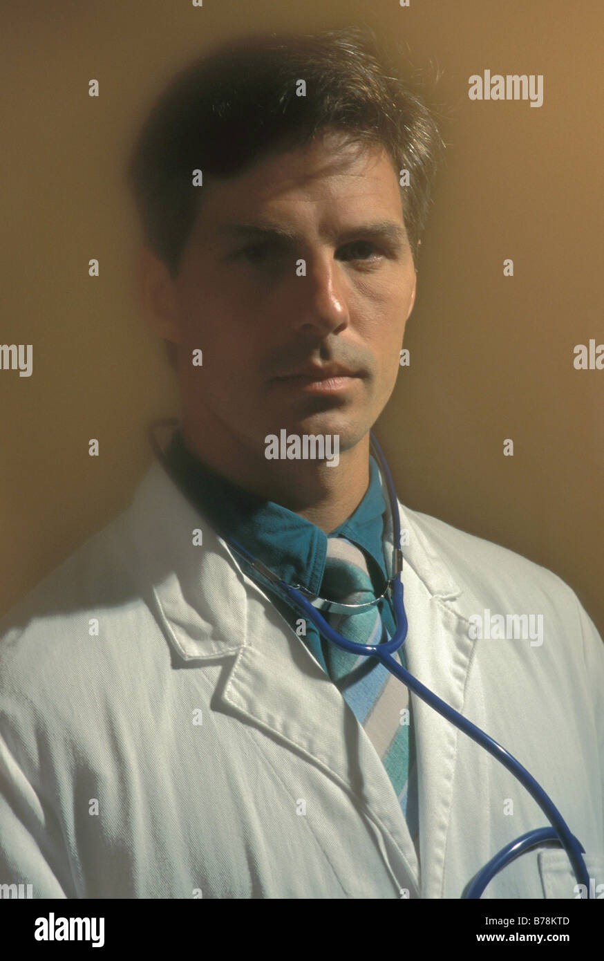 Doctor portrait hi-res stock photography and images - Alamy
