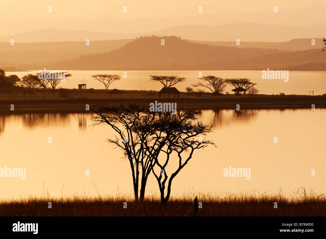 Sunset on Spioenkop reservoir, Spioenkop Nature Reserve, KwazuluNatal