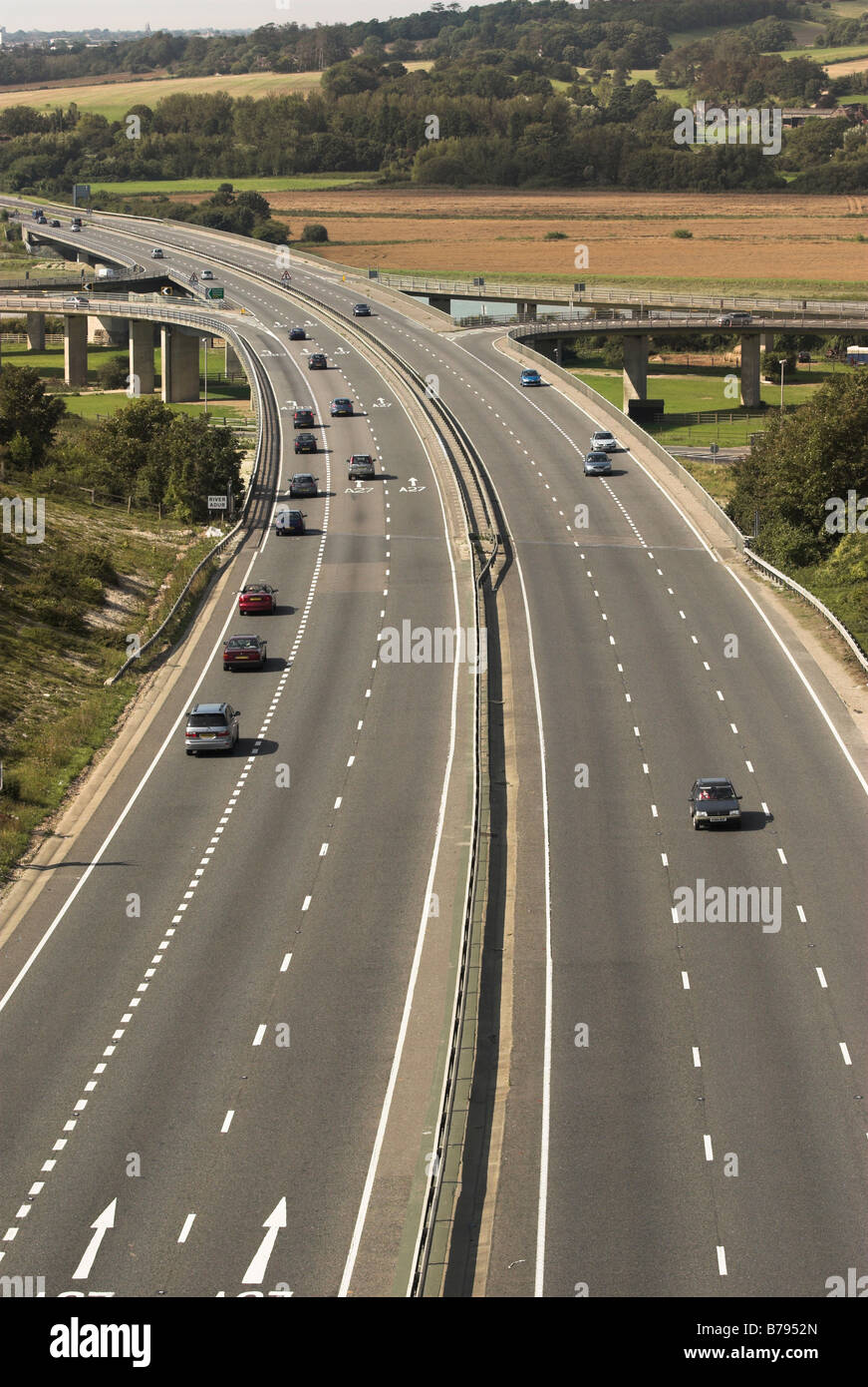 The A27 dualcarriageway passing over the River Adur at ShorehamBySea Stock Photo Alamy