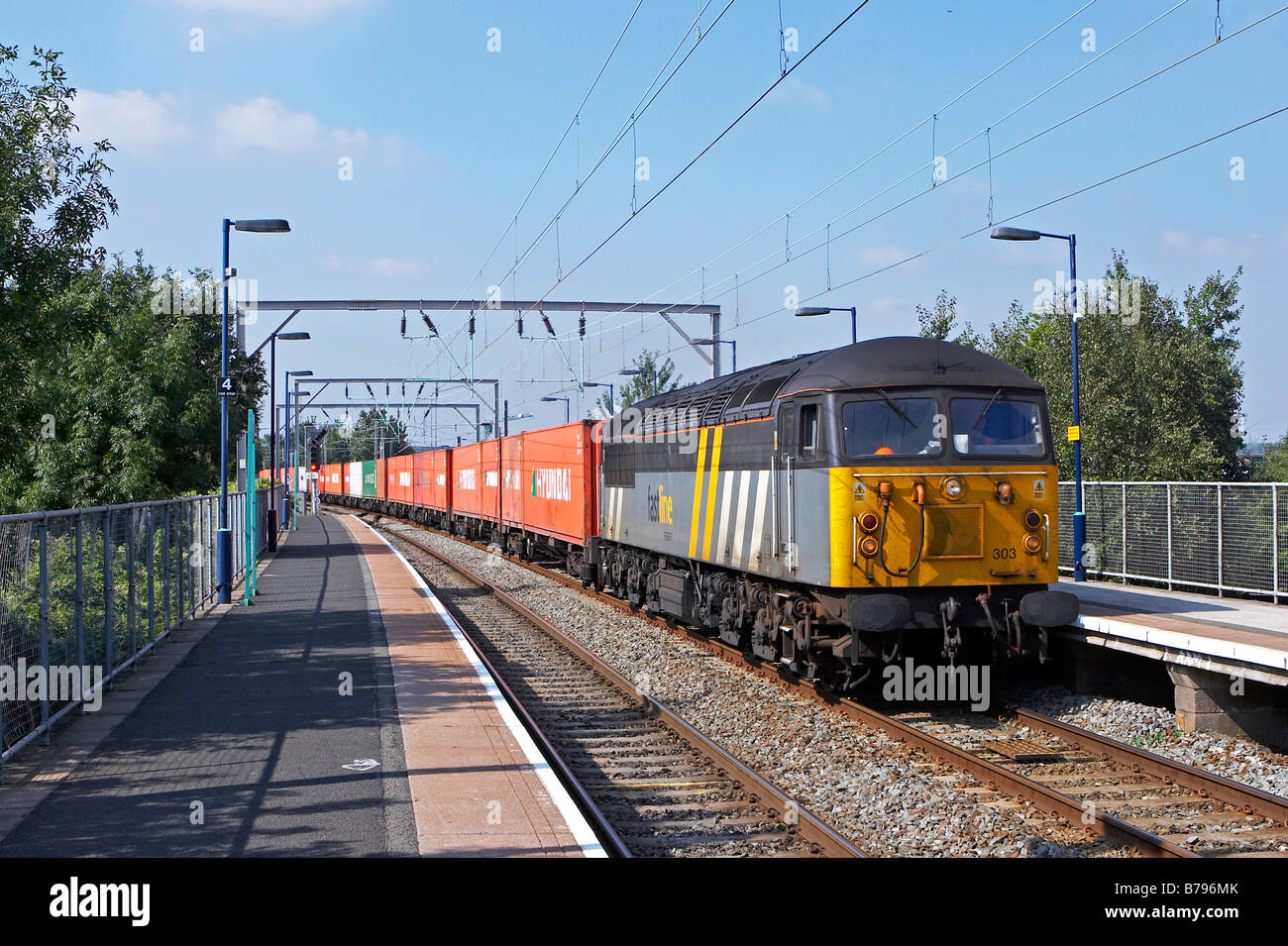 Fastline Hi res Stock Photography And Images Alamy