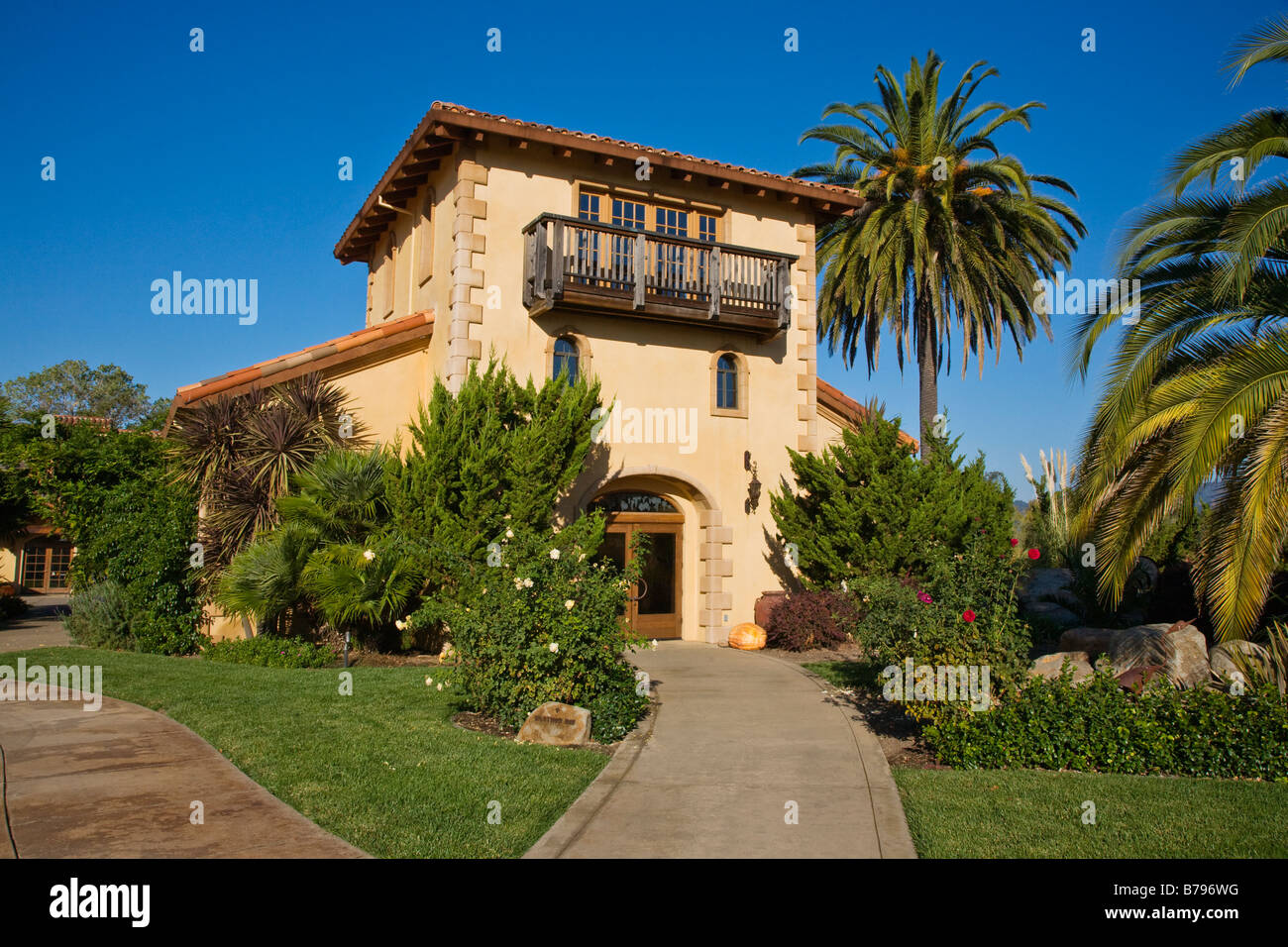 WHITE OAK WINERY tasting room HEALDSBURG CALIFORNIA Stock Photo Alamy