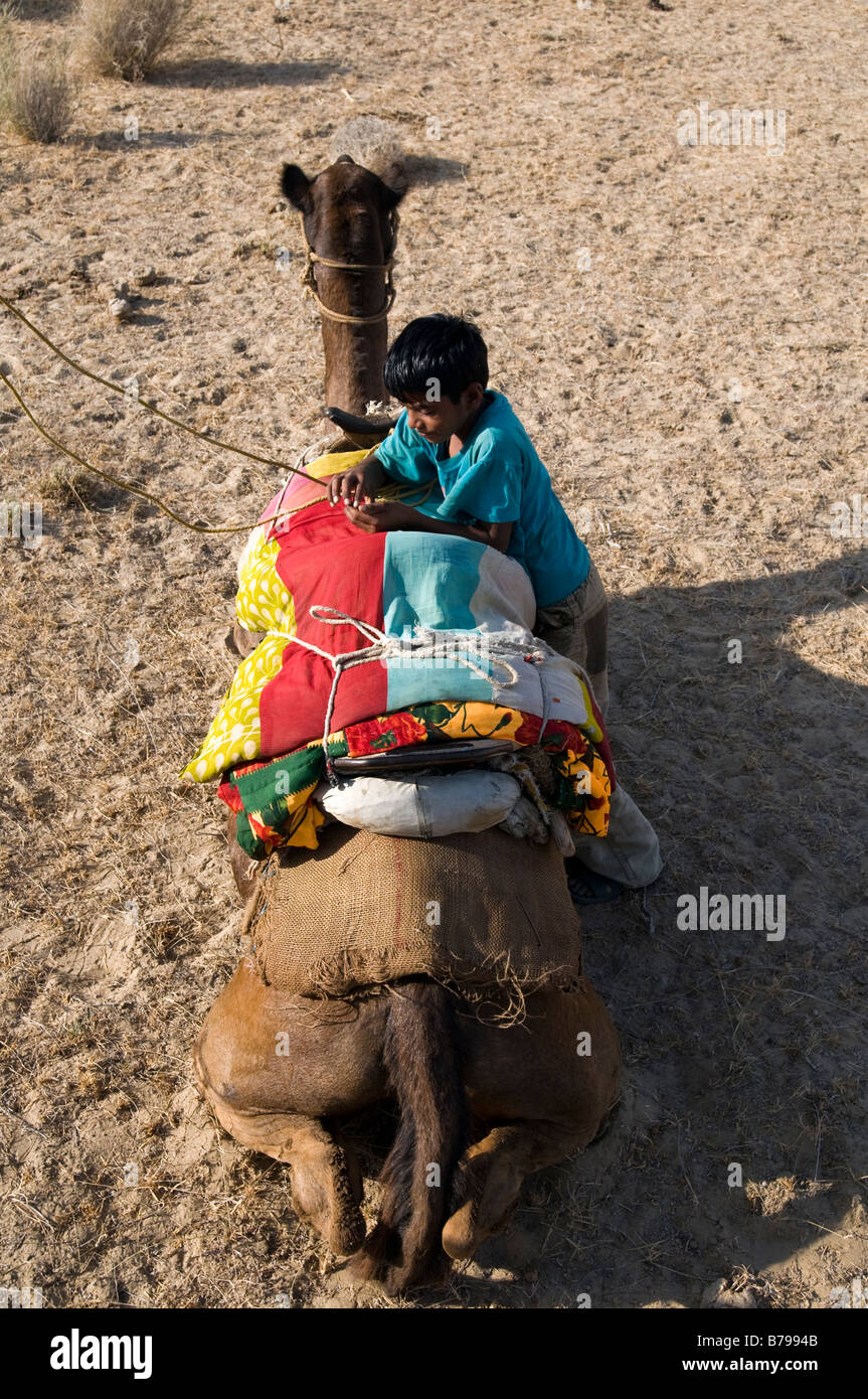 Lost child desert hi-res stock photography and images - Alamy