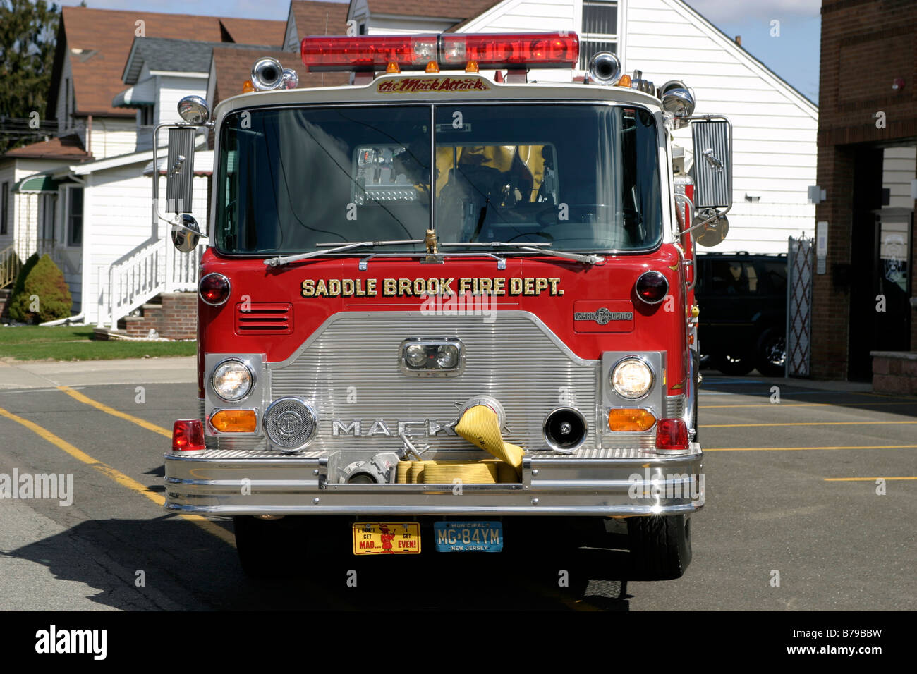 Mack fire truck hires stock photography and images Alamy