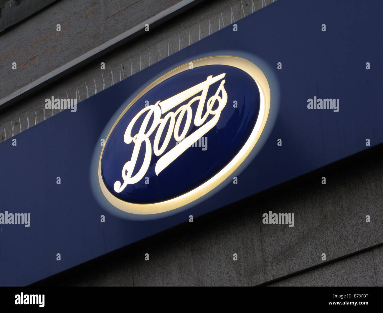 Boots pharmacy store sign hi-res stock photography and images - Alamy