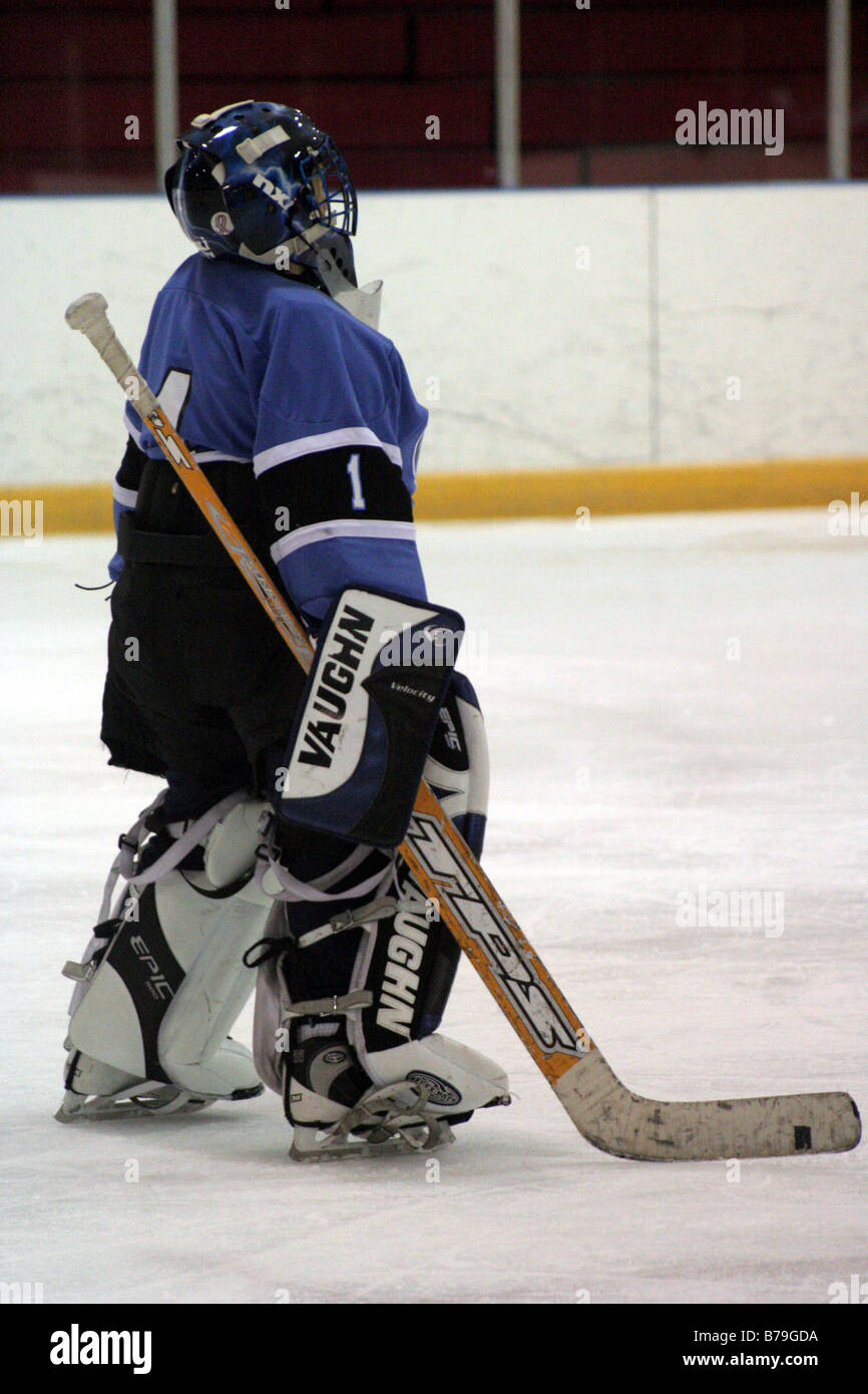 Youth ice hockey player Stock Photo Alamy