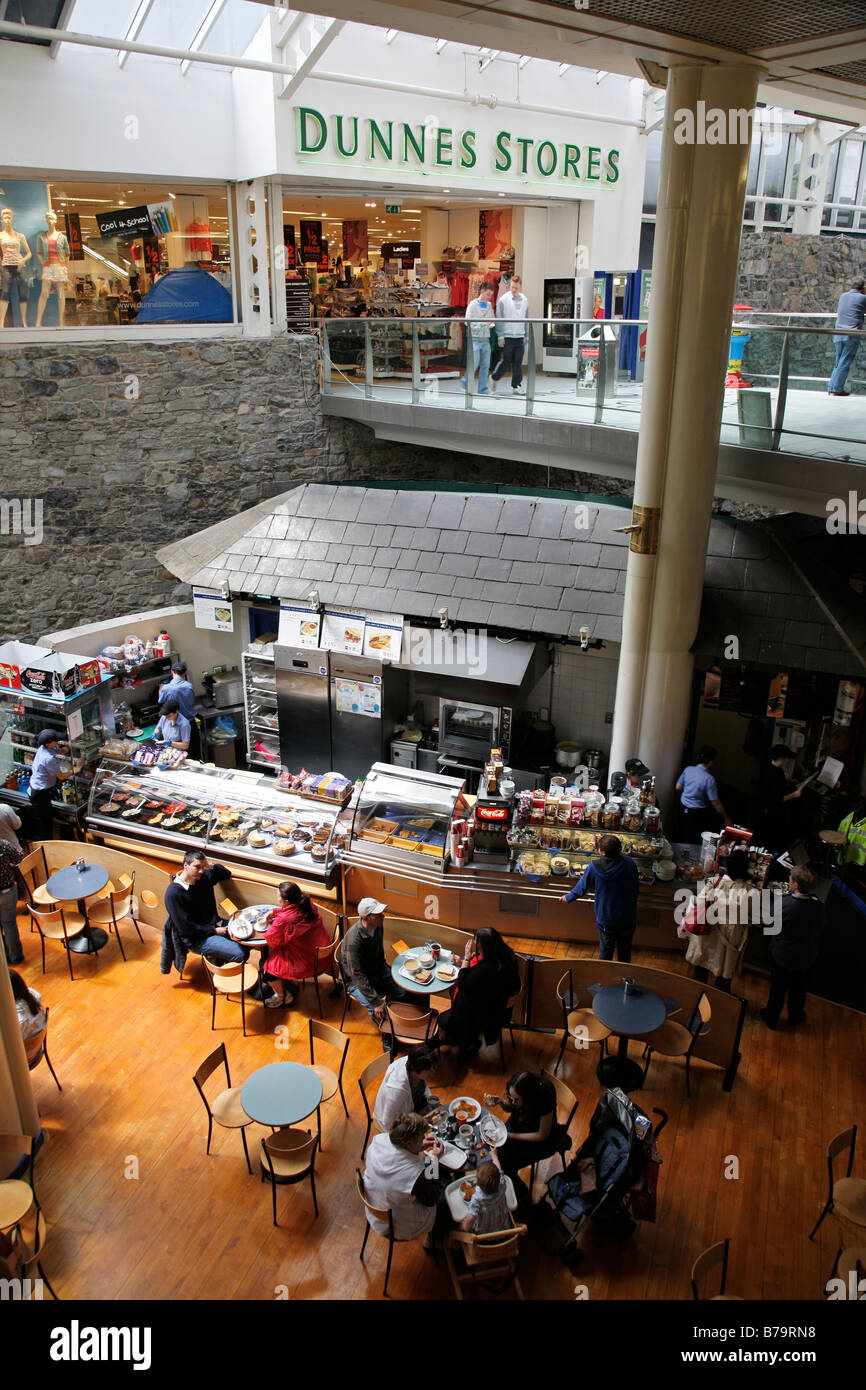Dunnes stores hires stock photography and images Alamy