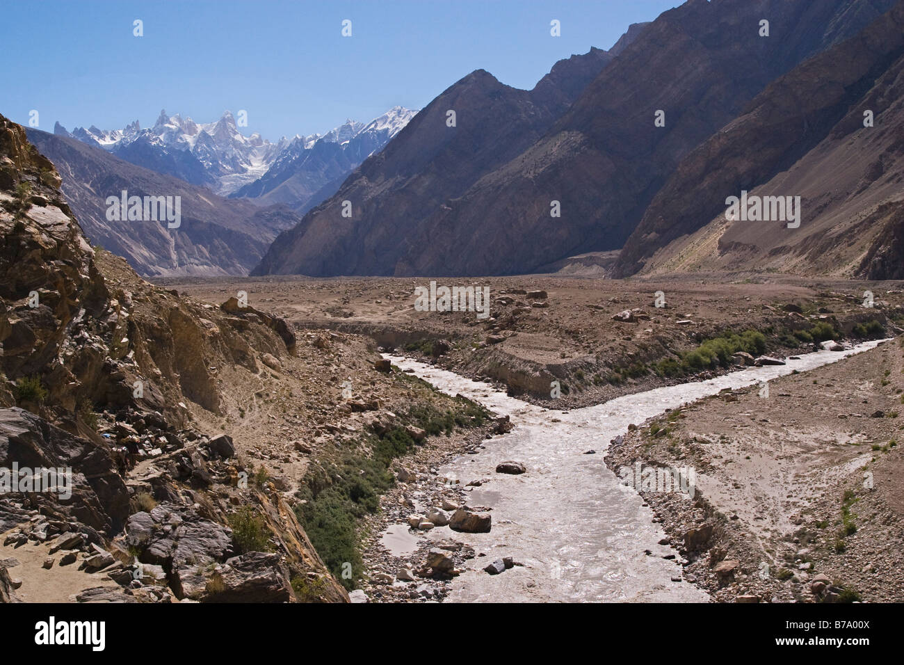 The confluence of the Braldu and Biafo rivers in the Karakoram himalaya in Pakistan Stock Photo