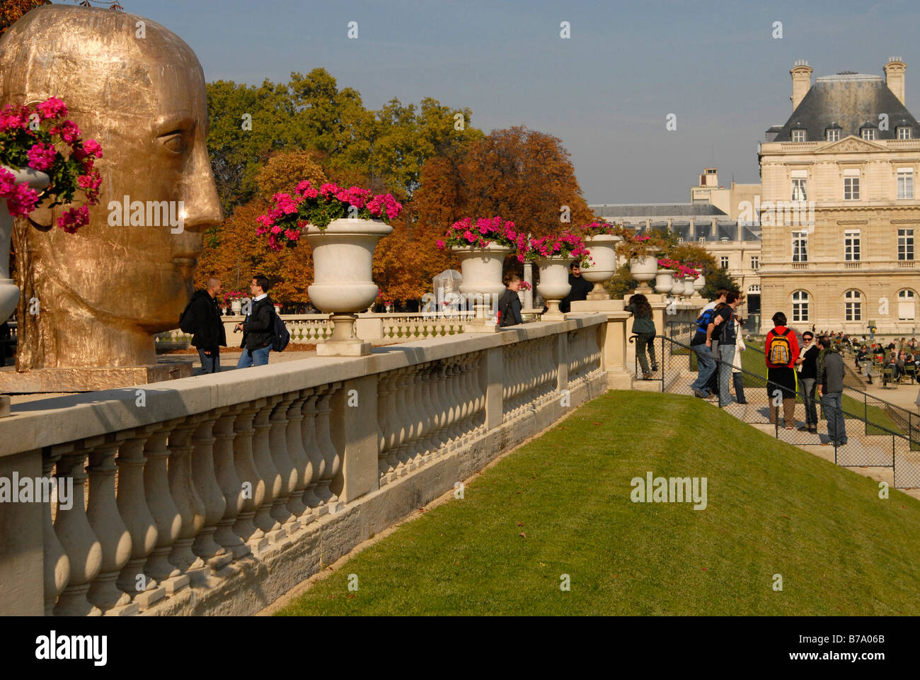 Huge golden head in the Jardin du Luxembourg in Paris, France, Europe Stock Photo