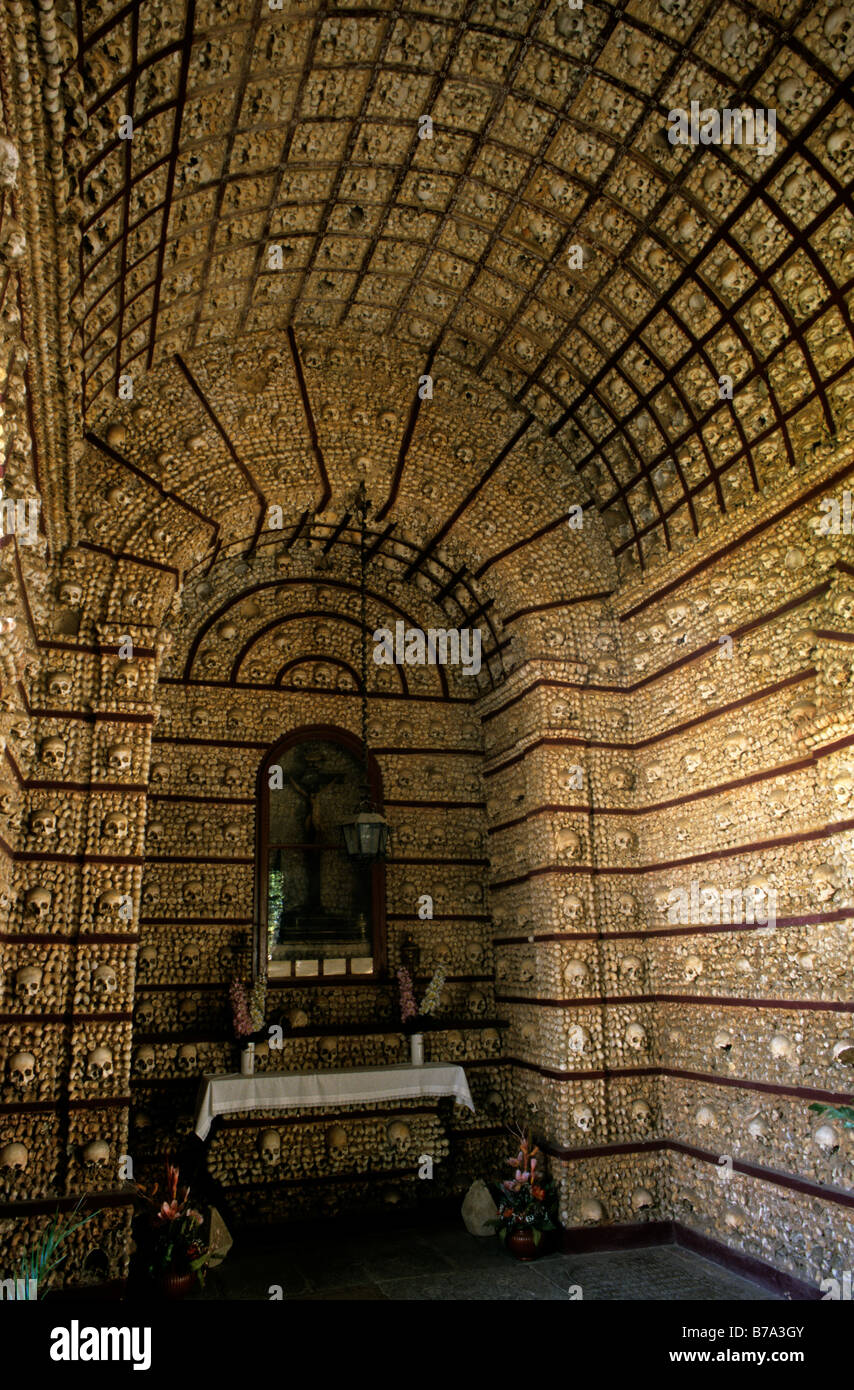 The Capela dos Ossos (Chapel of Bones) in Faro's Igreja do Carmo, in the Algarve, Portugal Stock Photo