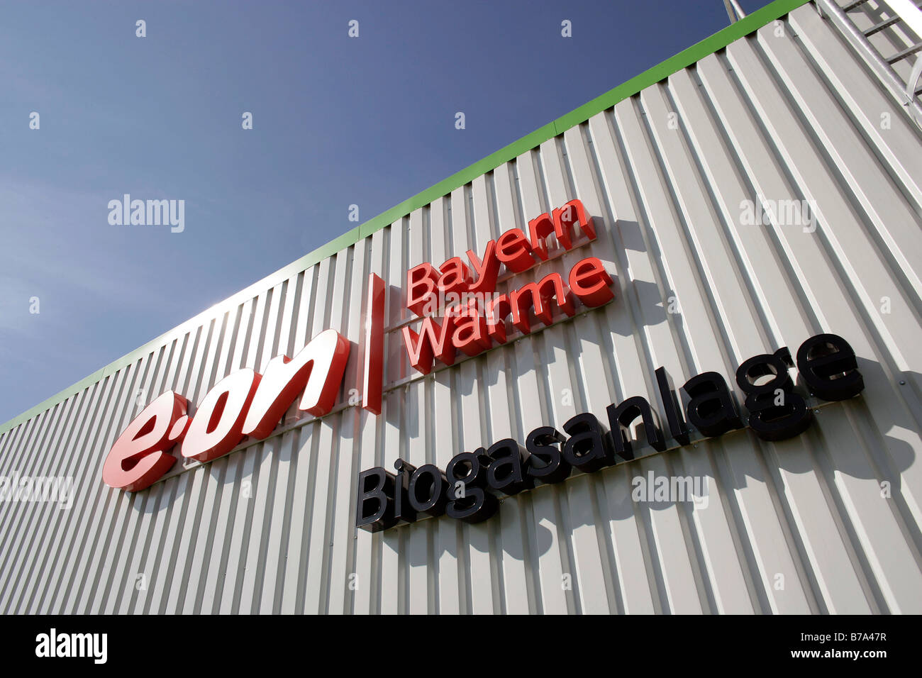 Logo of e.on Bayern Waerme GmbH on the technical building of a biogas plant of the Schmack Biogas AG in Schwandorf, Bavaria, Ge Stock Photo