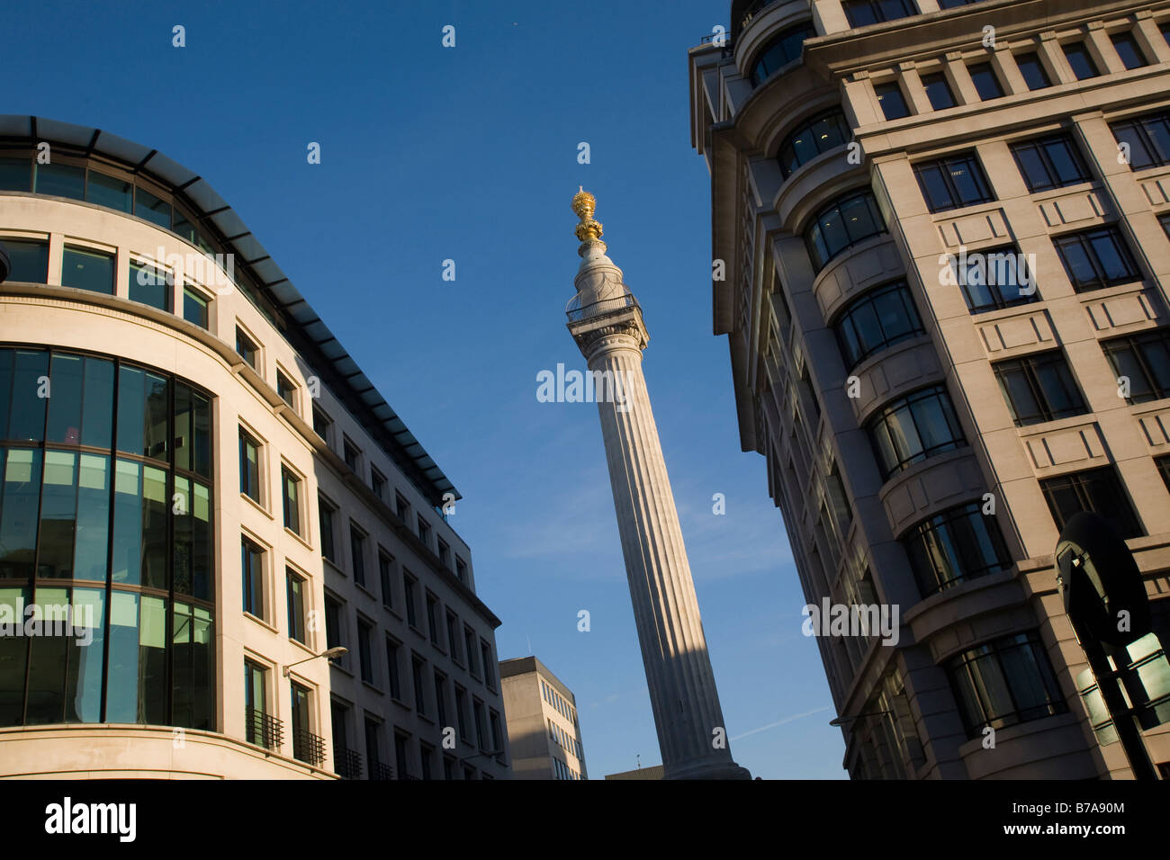 Monument pudding lane hires stock photography and images Alamy