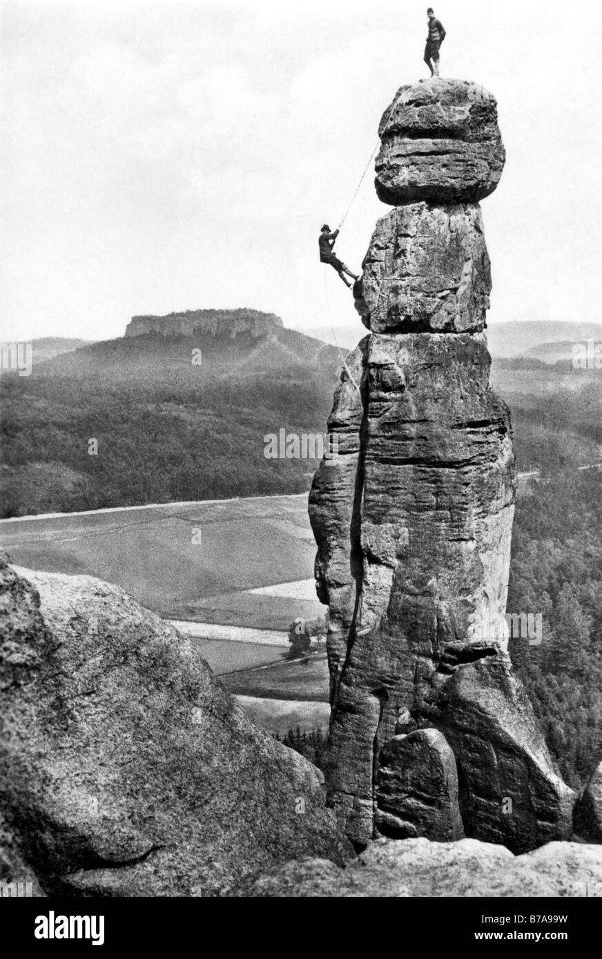 Historical photo, mountain climbers, Saxon Switzerland, Saxony, Germany, ca. 1930 Stock Photo