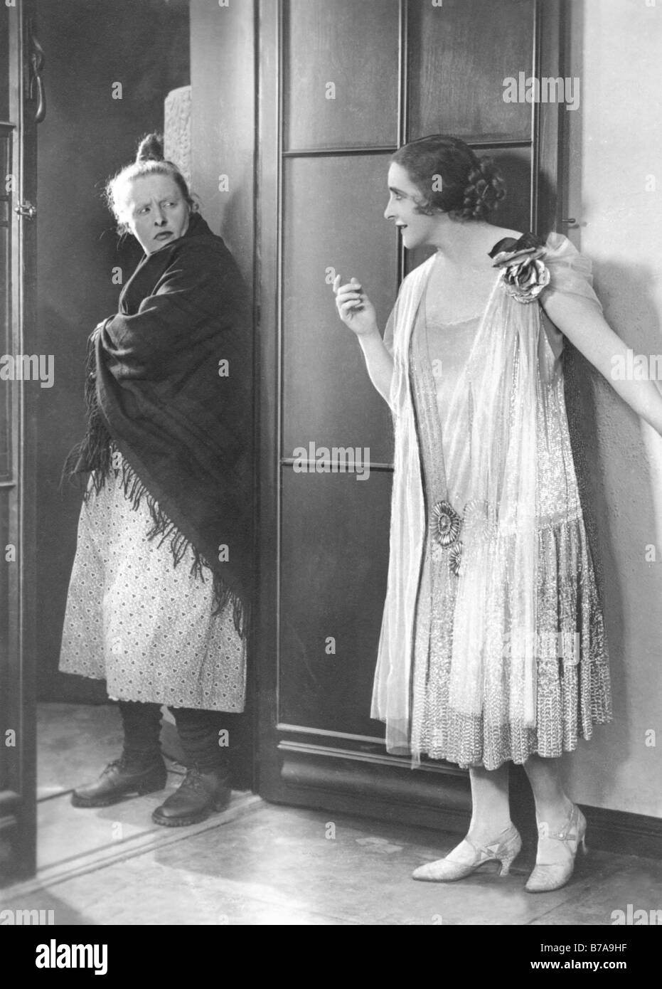 Historic photo, two women arguing, ca. 1930 Stock Photo