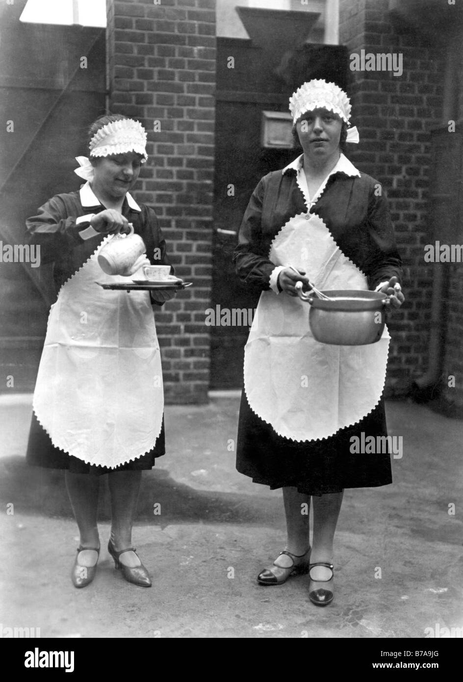 Historic photo, two female household helpers, ca. 1920 Stock Photo