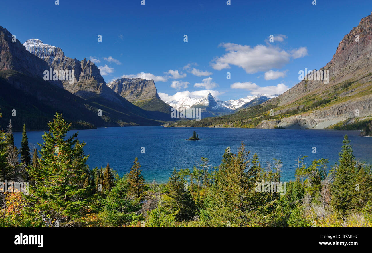 lake-saint-mary-and-goose-island-glacier-national-park-montana-usa