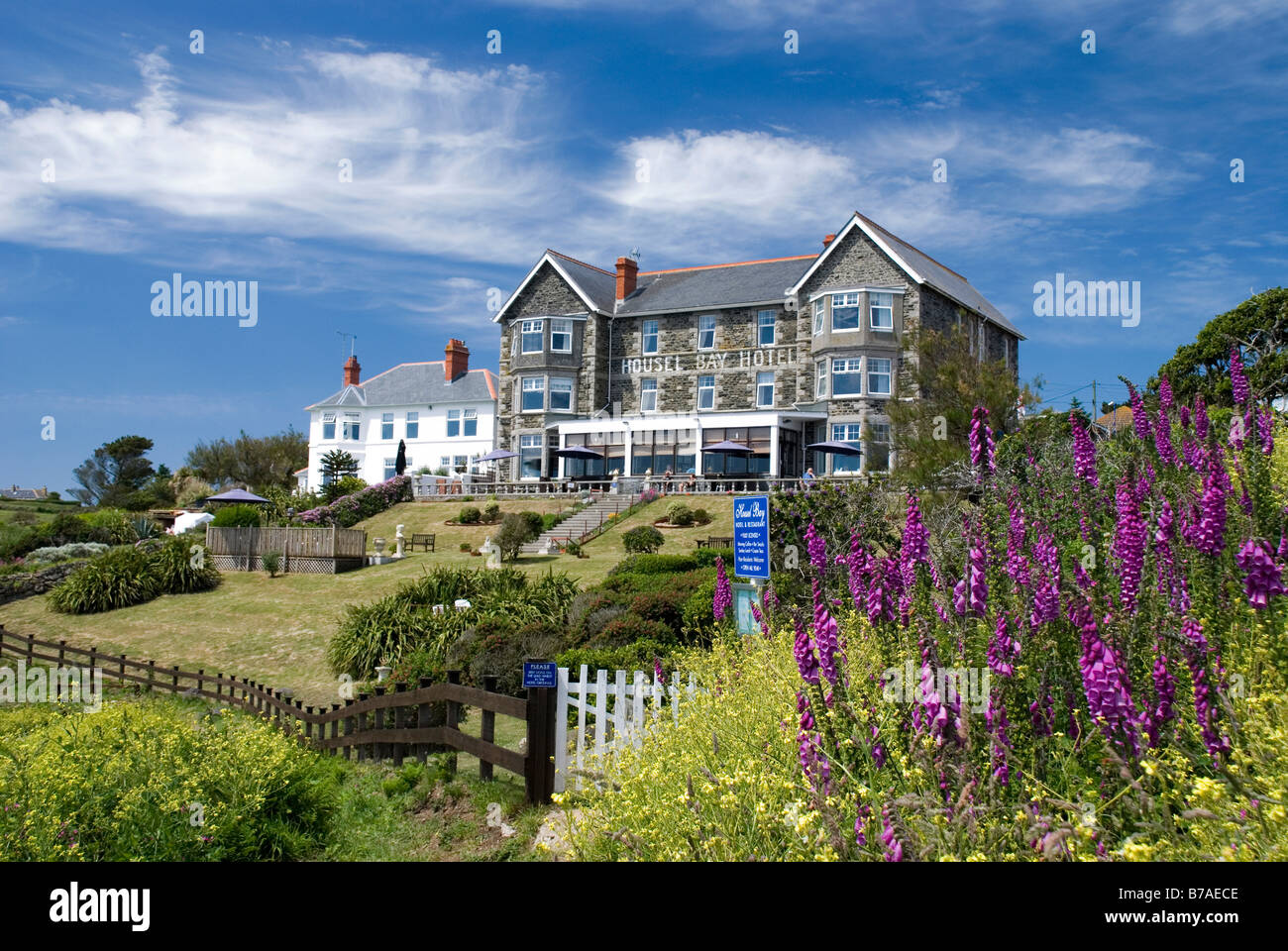Housel Bay Hotel from coastpath, The Lizard, Cornwall UK Stock Photo