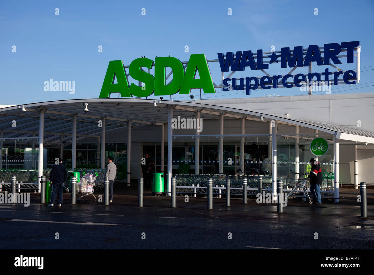 Frontage entrance of ASDA and Wal-Mart supercentre, Edinburgh, Scotland, UK, Europe Stock Photo