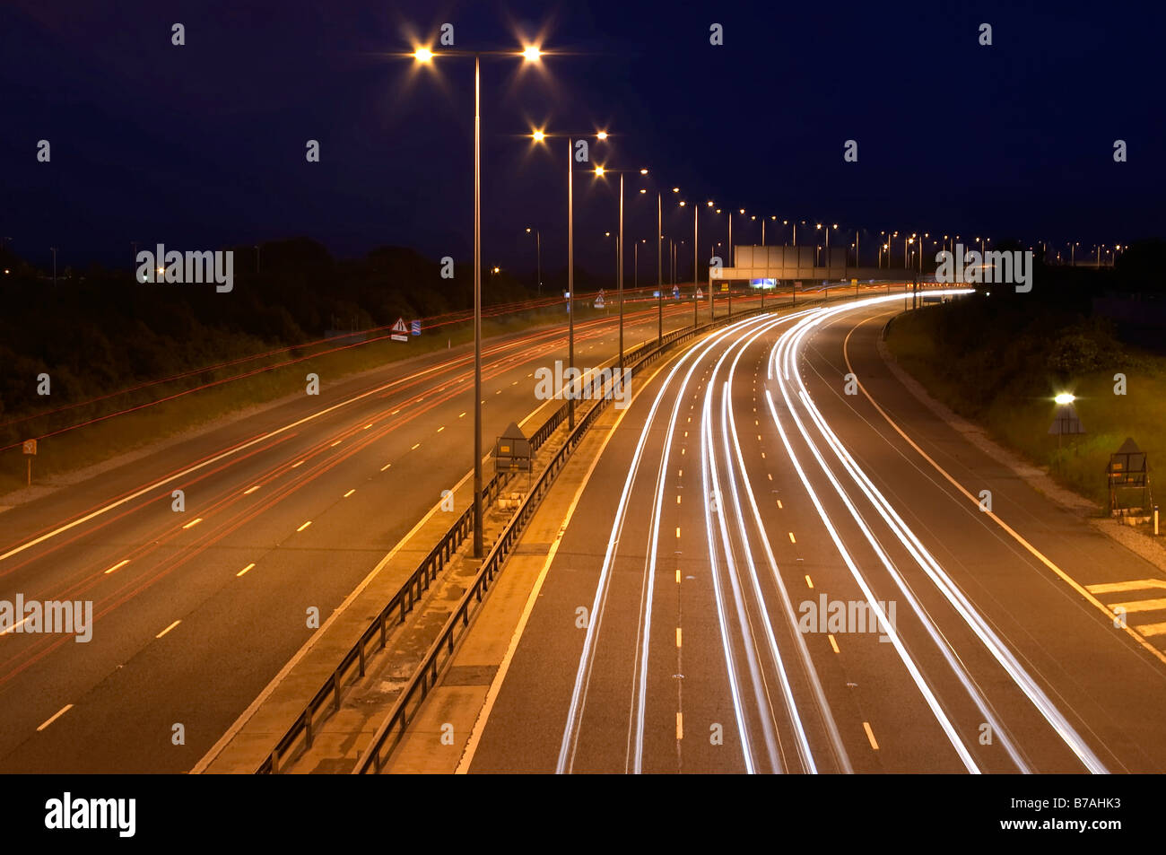 M5 at Strensham Worcestershire at Night Stock Photo - Alamy