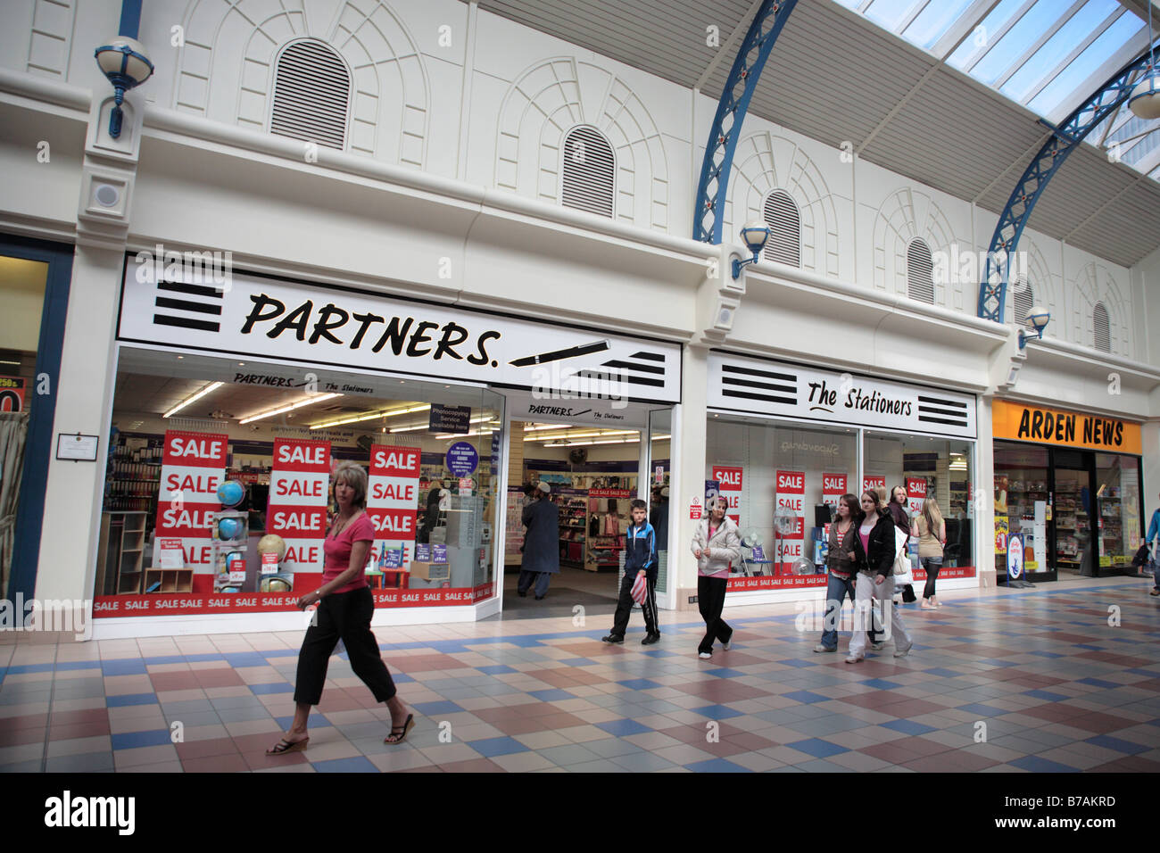 Octagon shopping centre burton on trent hi-res stock photography and