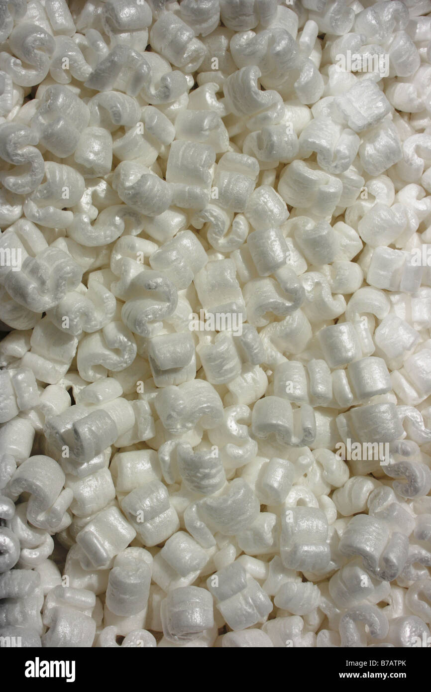 Polystyrene chips packaging hi-res stock photography and images - Alamy