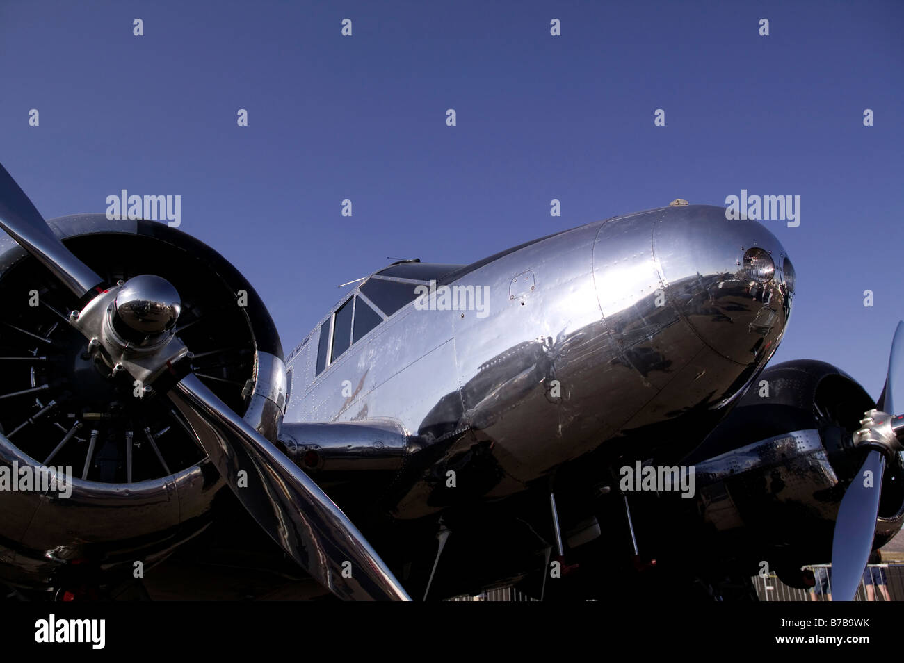 Classic aeroplane hi-res stock photography and images - Alamy