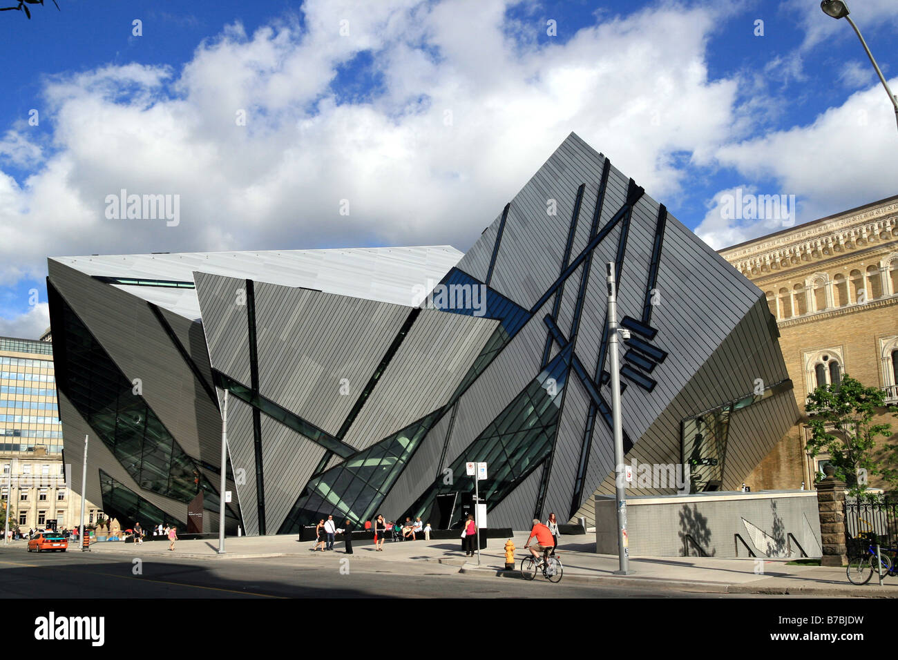 Royal Ontario Museum - Libeskind