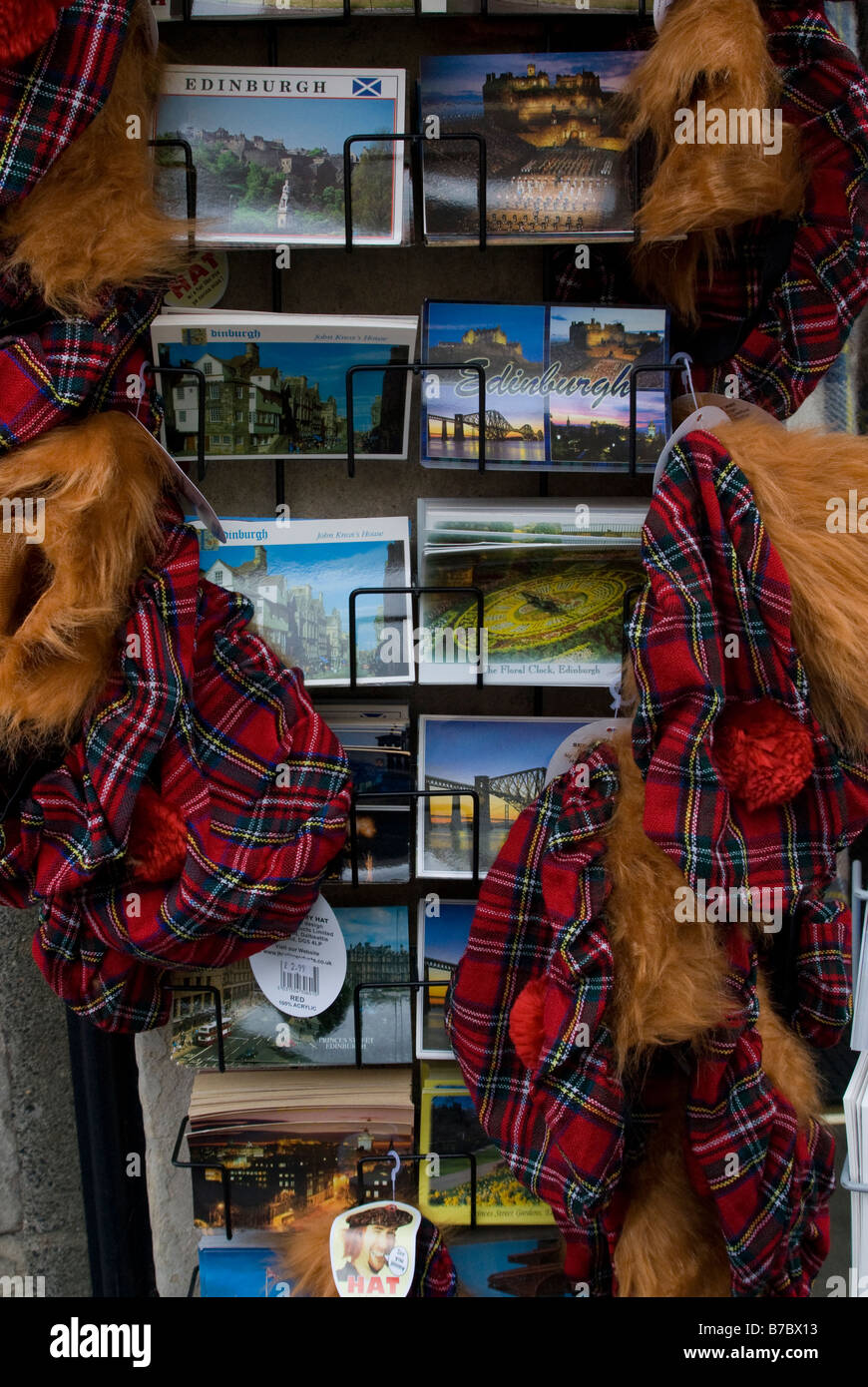 ' See You Jimmy' hats for sale on the Royal Mile in Edinburgh Stock Photo
