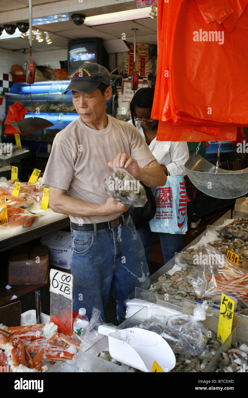 Fish Market, Canal Street, Chinatown, New York City, USA Stock Photo ...