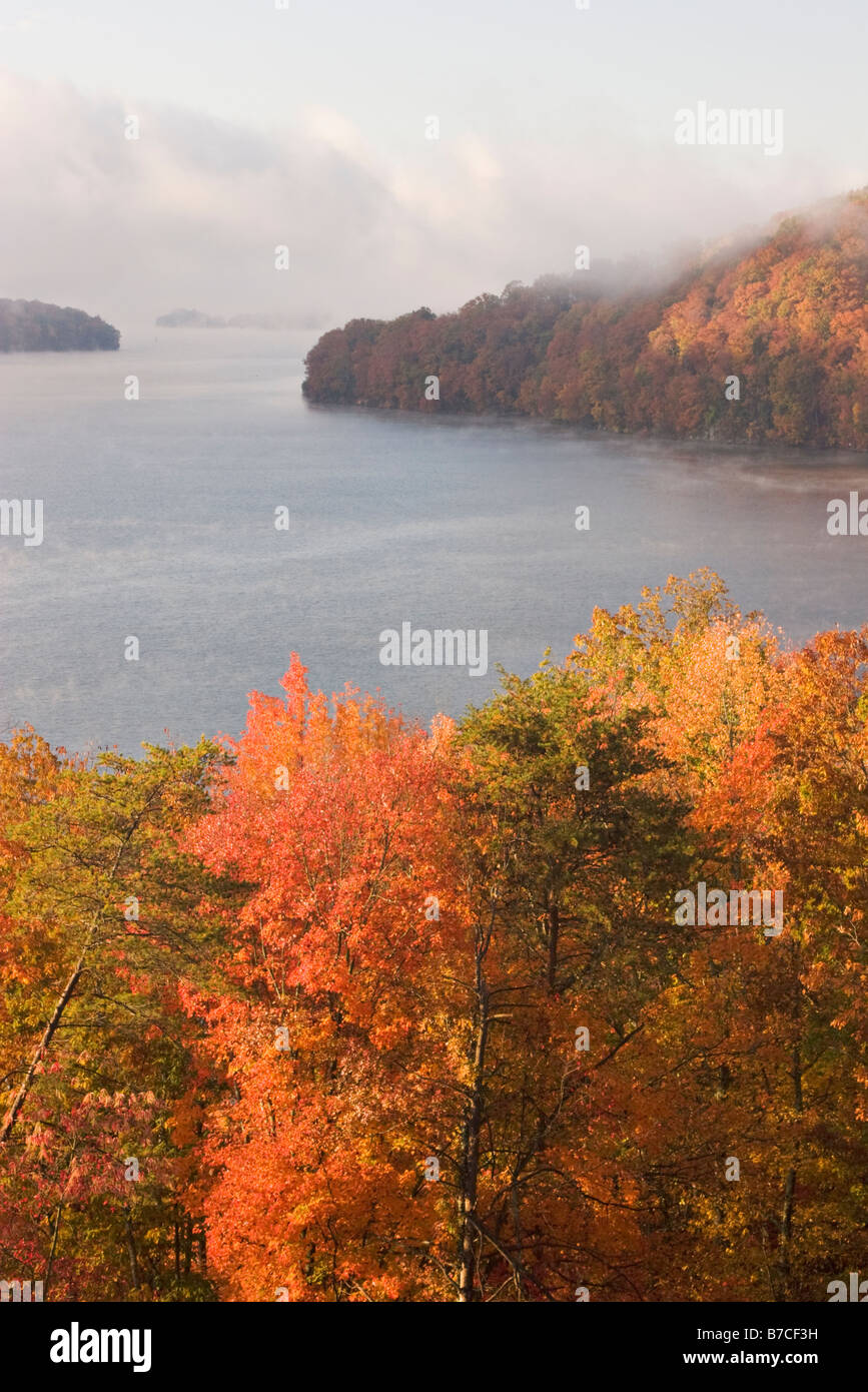 Autumn colors around Watts Bar Lake in Tennessee Stock Photo Alamy