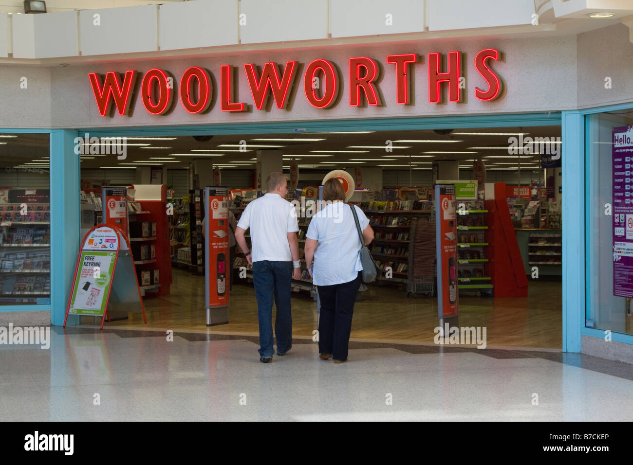 Woolworths Aylesbury Buckinghamshire Stock Photo Alamy