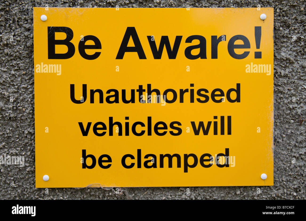 A car clamping warning sign. Oxford England Jan 2009 Stock Photo Alamy