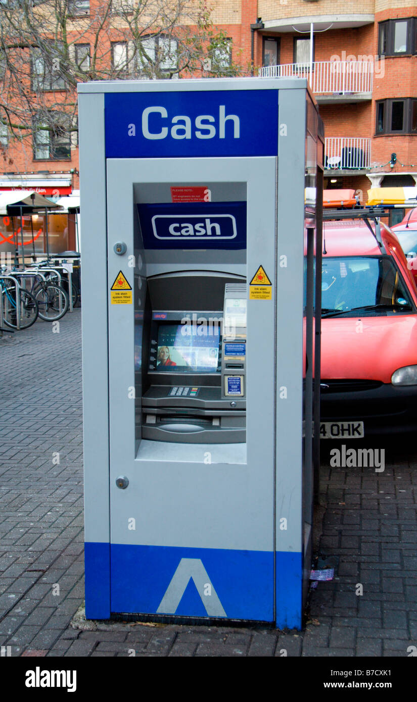 Stand alone atm hires stock photography and images Alamy