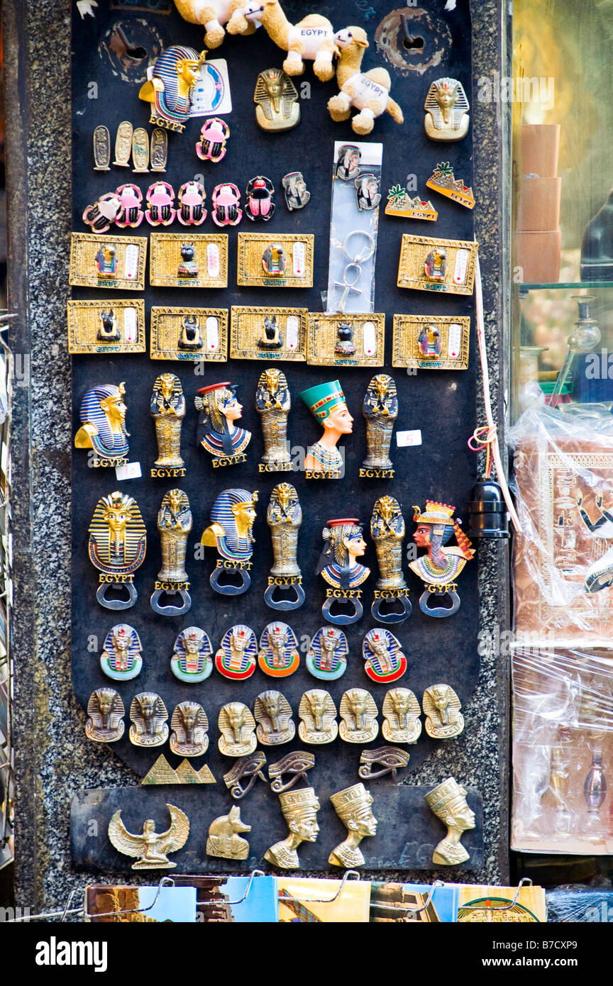 Market cairo egypt souvenirs hires stock photography and images Alamy