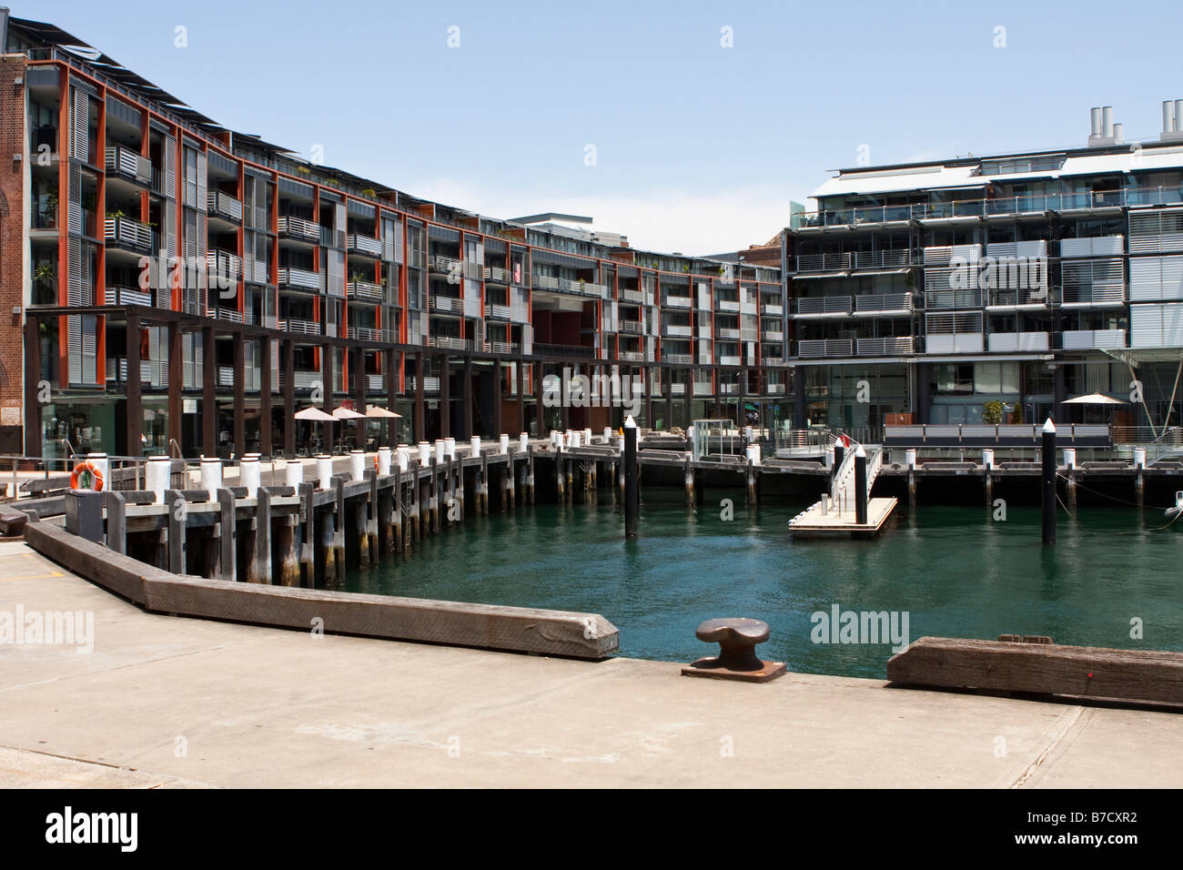 Apartments at the Walsh Bay redevelopment Stock Photo Alamy