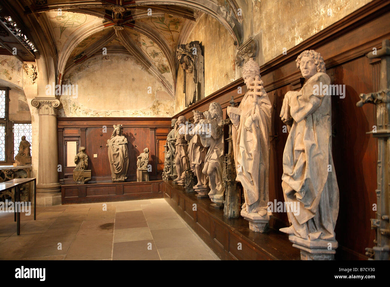 SALLE DE LA LOGE DES TAILLEURS DE PIERRE AU MUSEE DE L OEUVRE NOTRE DAME Stock Photo