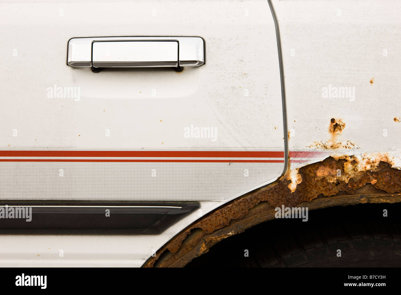 Rusted car, close up Stock Photo - Alamy